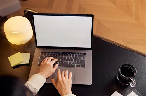 盲人使用什么电脑好