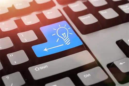 电脑突然点什么都死机了